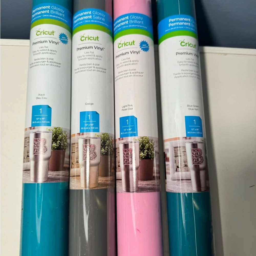 Cricut Premium Permanent Vinyl Bundle Lot (4 Rolls) Glossy Colors New Sealed